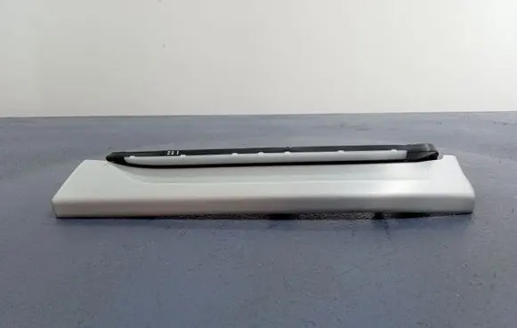 Audi Q7 4M Side skirt rear trim 4M8853189