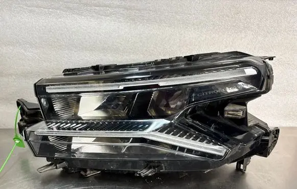 Citroen C5 Aircross Headlight/headlamp 9845356280