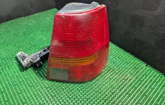 Volkswagen Bora Rear/tail lights 1J9945096P