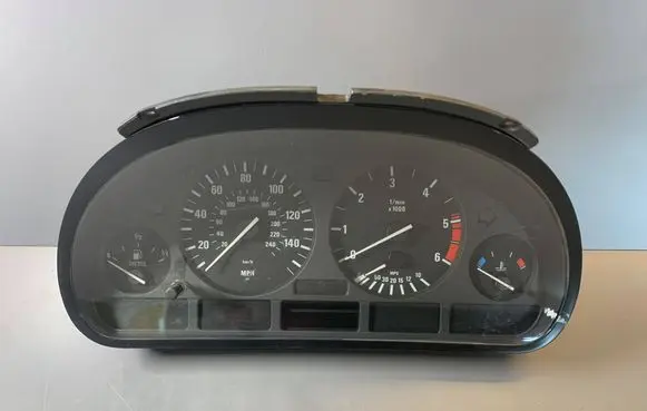BMW 5 E39 Speedometer (instrument cluster) 8375677 62118375677 110008735039