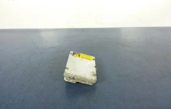 Saab 9-3 Ver2 Voltage converter/converter module 5DV008290-00