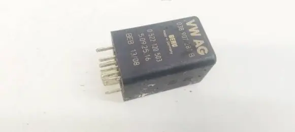Volkswagen PASSAT B6 Other relay 038907281B 0522120503