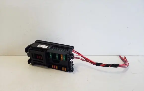 Mercedes-Benz GLC C254 Fuse module A2239060402