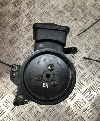 BMW 5 E39 Power steering pump 7787106 32417787106