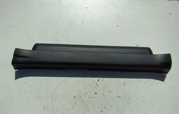 Lexus CT 200H Front sill trim cover 6792076010