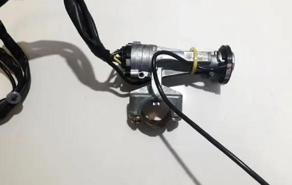 Honda Civic Ignition lock contact c72445b c57903