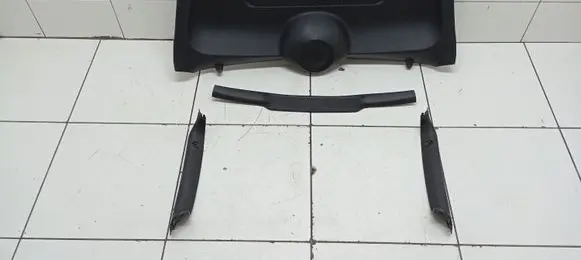 Mini One - Cooper Coupe R56 Tailgate/boot cover trim set 7148904