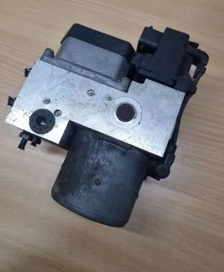 Audi A6 S6 C5 4B ABS Pump 8E0614111C 0265220411
