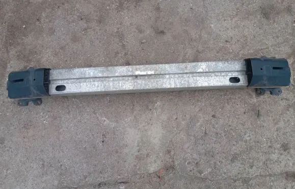 Subaru Legacy Front bumper support beam SUB4