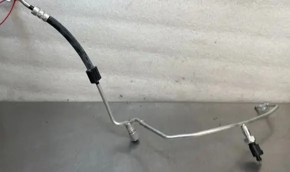 Audi A4 S4 B9 Air conditioning (A/C) pipe/hose 