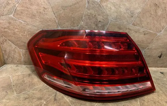 Mercedes-Benz E W212 Rear/tail lights