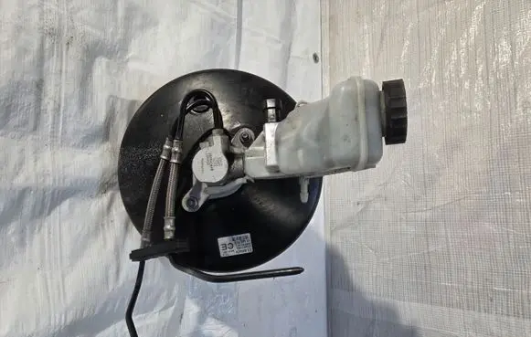 Opel Adam Brake booster 13430832