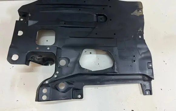 Mazda 3 III Rear underbody cover/under tray BACS56122