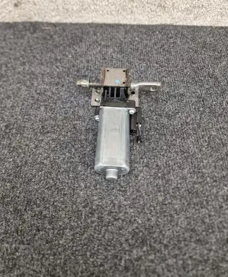 Mercedes-Benz GLE (W166 - C292) Seat adjustment motor 986299106 D351804