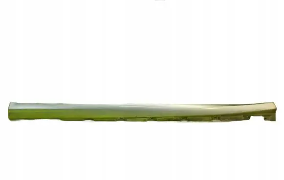 Mercedes-Benz R W251 Side skirt front trim 11AB8
