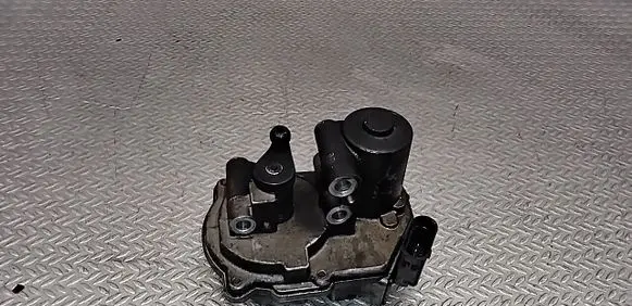 Audi A6 S6 C6 4F Intake manifold valve actuator/motor 059129086M