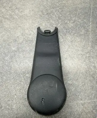 Audi A4 S4 B5 8D Rear door window winding handle 443837575A