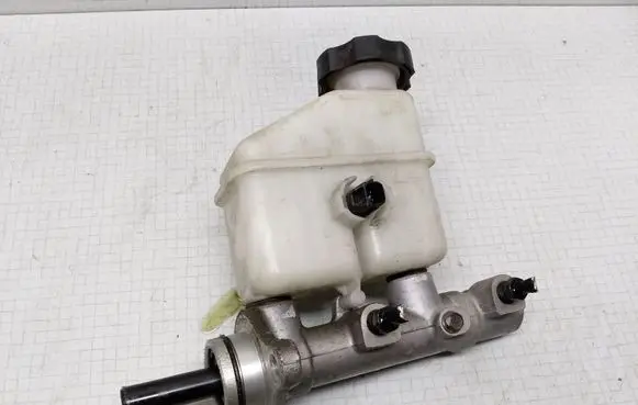 KIA Ceed Master brake cylinder