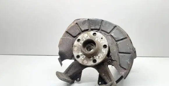 Volkswagen Golf V Front wheel hub spindle knuckle