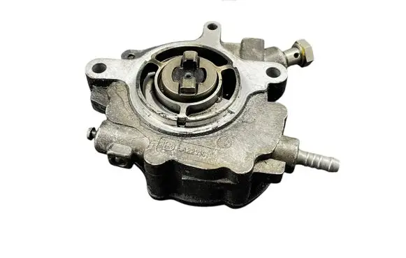Volkswagen Touareg I Fuel injection high pressure pump 07Z127025F