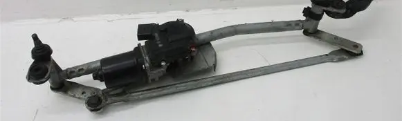 Volkswagen PASSAT CC Front wiper linkage 