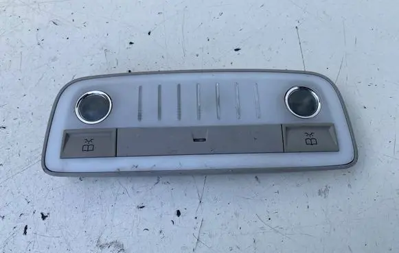 Mercedes-Benz E W212 Rear seat light A2128205001