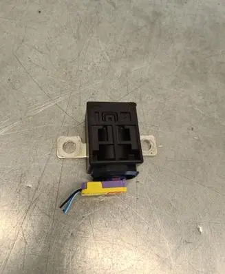 Audi Q5 SQ5 8R Battery relay fuse 4F0915519 150763
