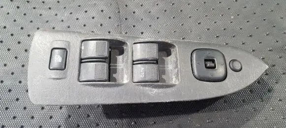 Mazda 626 Electric window control switch