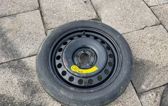 Dodge Challenger R18 spare wheel 