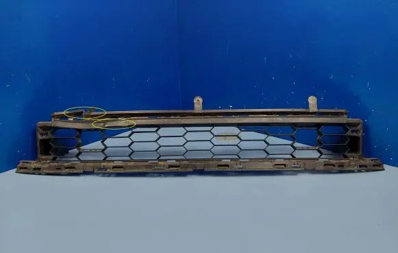 Skoda Karoq Front bumper lower grill 57A853677A 57A853677A9B9