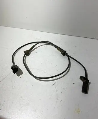 Volvo V70 ABS brake wheel speed sensor 9496420