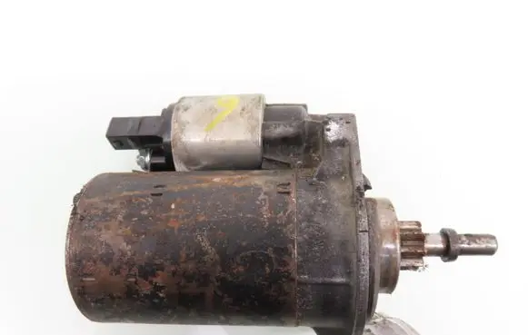 Volkswagen Golf II Starter motor 0001112003