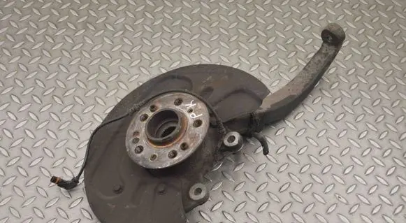 Mercedes-Benz R W251 Front wheel hub