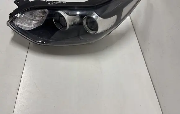 KIA Sportage Headlight/headlamp 92101F1040 92101F1010 92101F1000