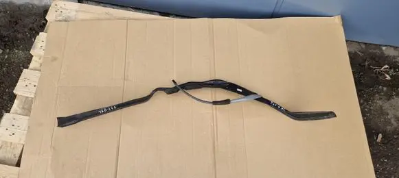 Toyota RAV 4 (XA40) Seal rubber (tailgate) 501161