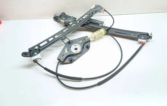 Audi A5 8T 8F Front door electric window regulator