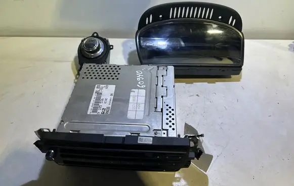 BMW 3 E92 E93 Audio system kit 9185536 13JB010535 PM40265