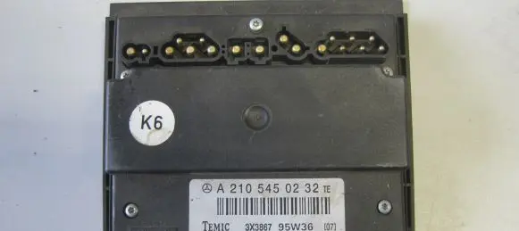 Mercedes-Benz E W210 Other control units/modules A2105450232