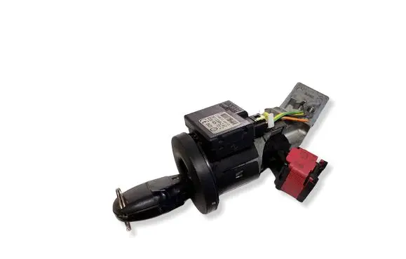 Renault Kangoo II Ignition lock 8200405701C N0502060