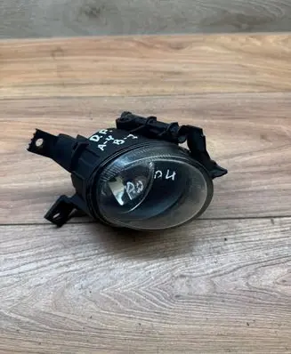 Audi A4 S4 B6 8E 8H Front fog light E20204701
