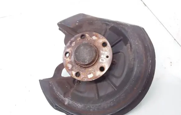 Skoda Superb B6 (3T) Rear wheel hub spindle/knuckle 1K0436P