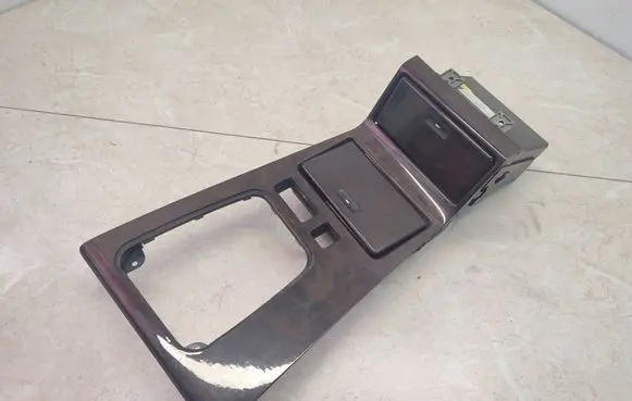 BMW 7 E38 Gear shifter surround trim plastic 8163952 51168163952