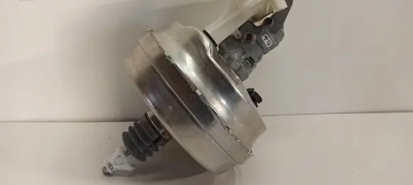 Volvo V60 Brake booster 32130198
