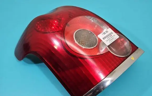 Toyota Avensis T250 Rear/tail lights IMPRK1500292