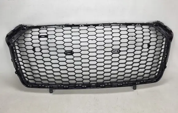 Audi R8 4S Front bumper upper radiator grill 4S0853653D