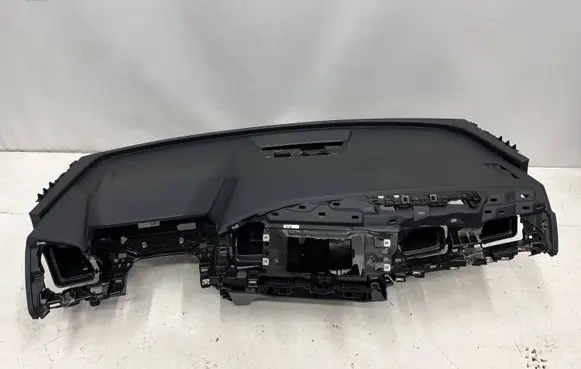 Audi Q4 Sportback e-tron Dashboard T0544803 898857001
