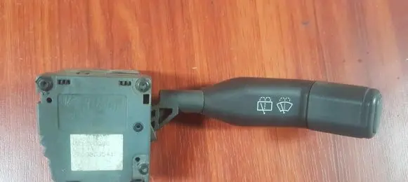 Renault Espace II Wiper control stalk 61570008 7700803541