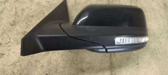 Ford Explorer V Front door electric wing mirror
