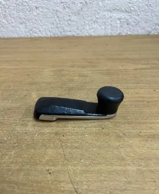 Mercedes-Benz E W124 Rear door window winding handle F3164