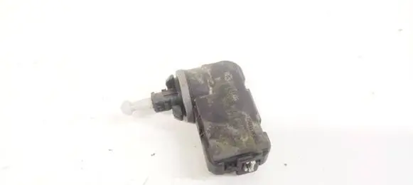 Headlight level adjustment motor